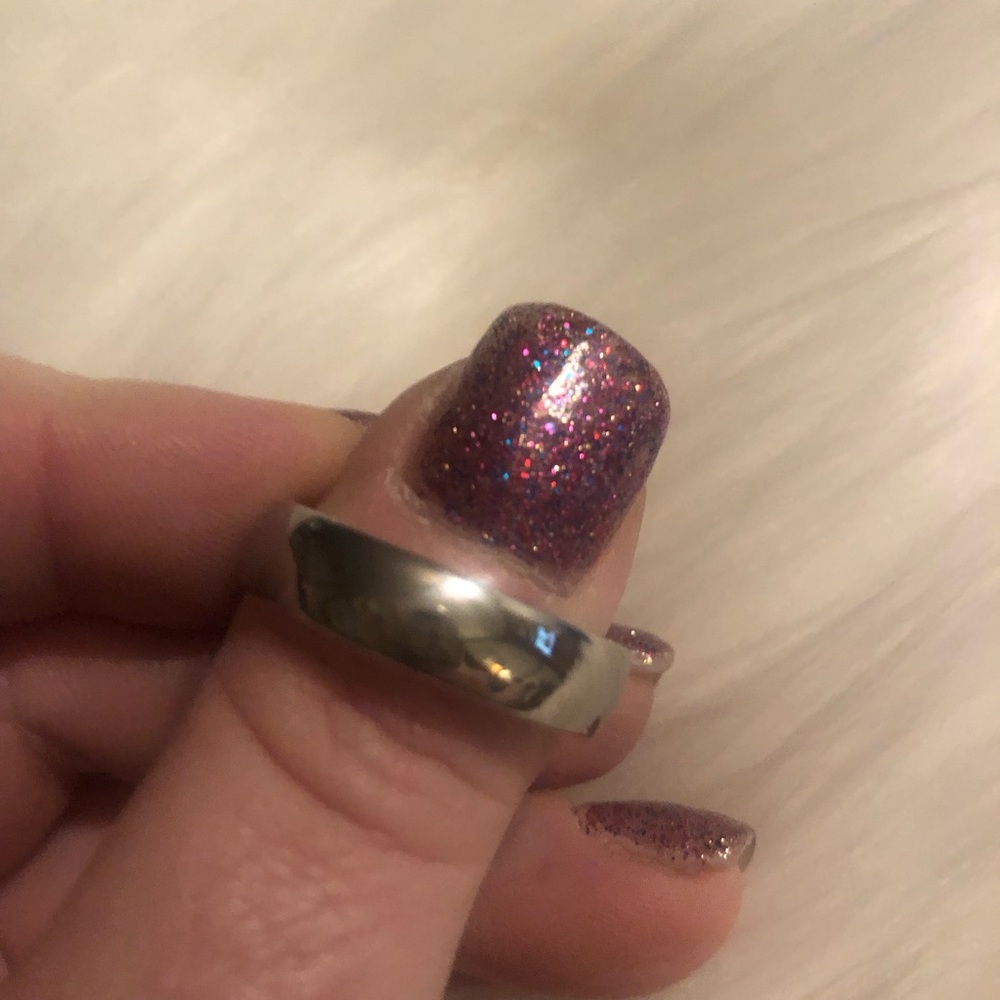 Titanium men’s wedding band sizes 13